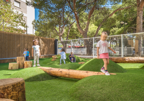 parque infantil exterior