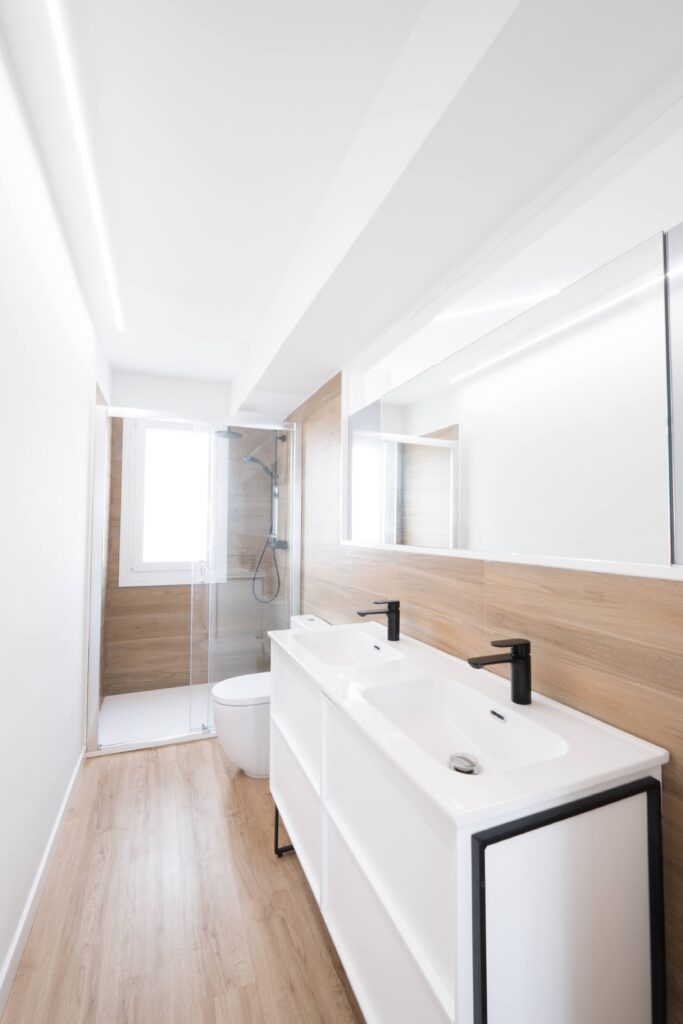 Laredo piso X Ochandiano baño